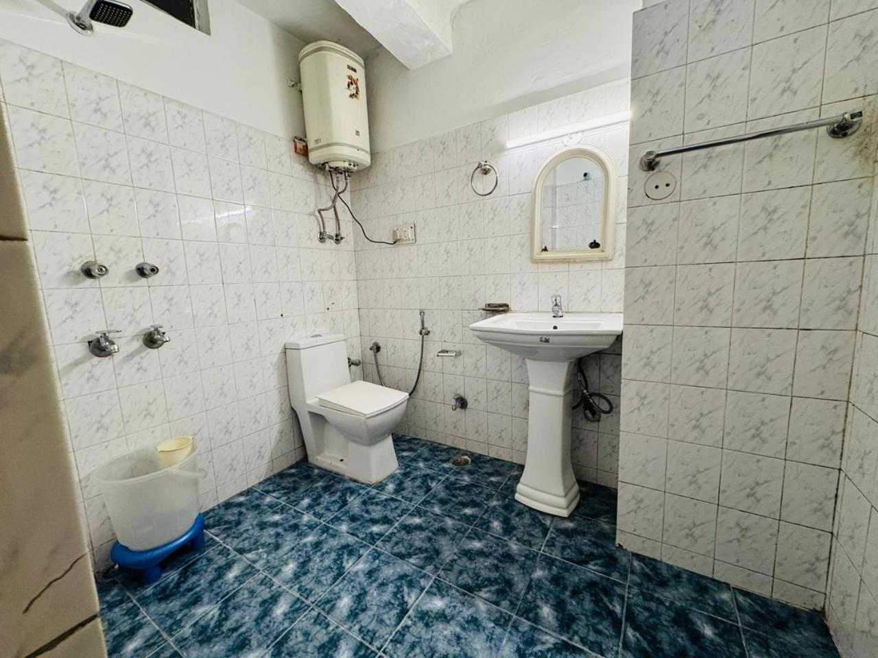 Hotel New # Link Way # Near Zing Bus Stand مايالي المظهر الخارجي الصورة