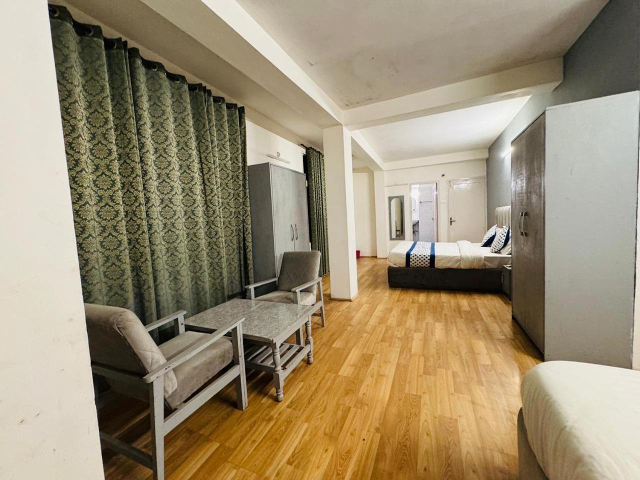 Hotel New # Link Way # Near Zing Bus Stand مايالي المظهر الخارجي الصورة