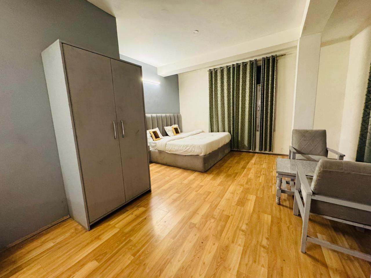 Hotel New # Link Way # Near Zing Bus Stand مايالي المظهر الخارجي الصورة