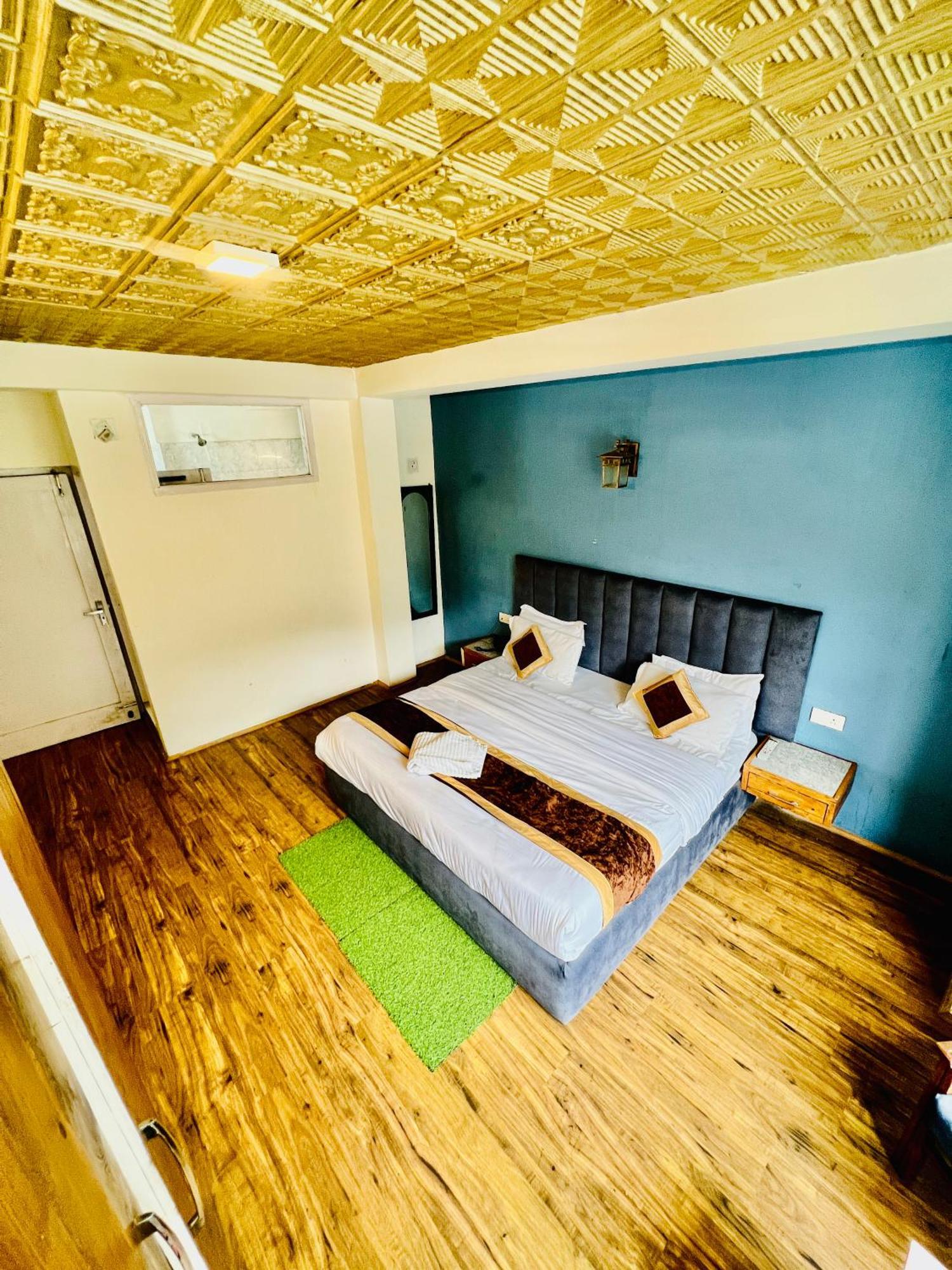 Hotel New # Link Way # Near Zing Bus Stand مايالي المظهر الخارجي الصورة